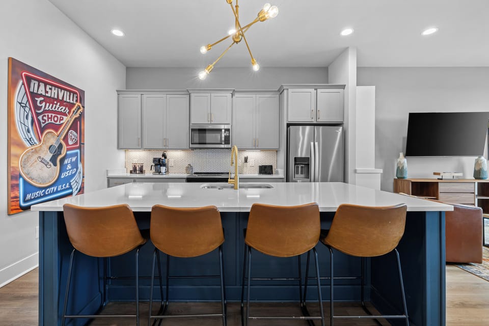 Four comfortable stools, plenty of counter space, and clean. 