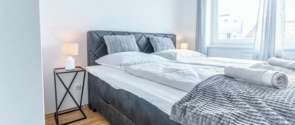 Basic Apartment | Iron/ironing board (on request), WiFi (free)