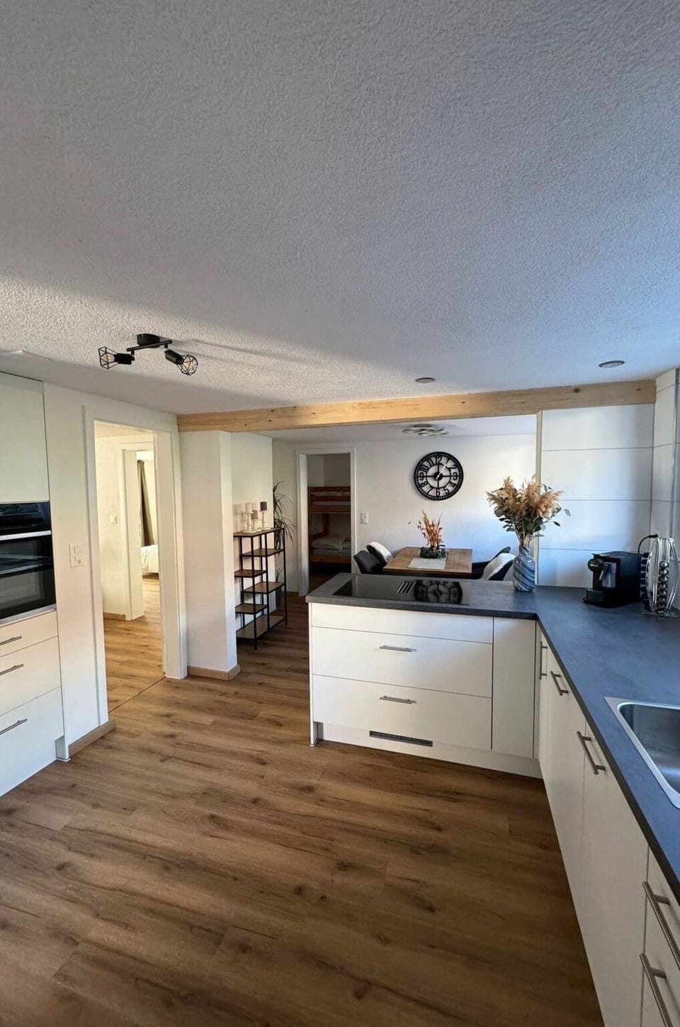 Flooring, Plumbing Fixture, Bathroom, Interior Design, Wood, Floor, Plumbing, Lighting, Tap, Furniture