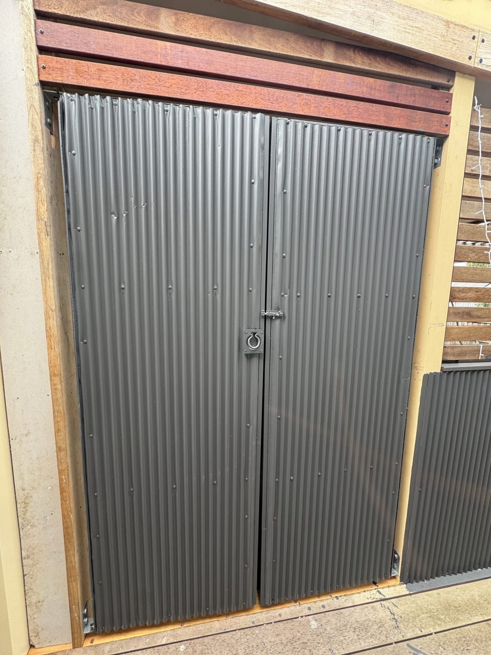 This is your main door, you got your self contained   accomodation at the back.