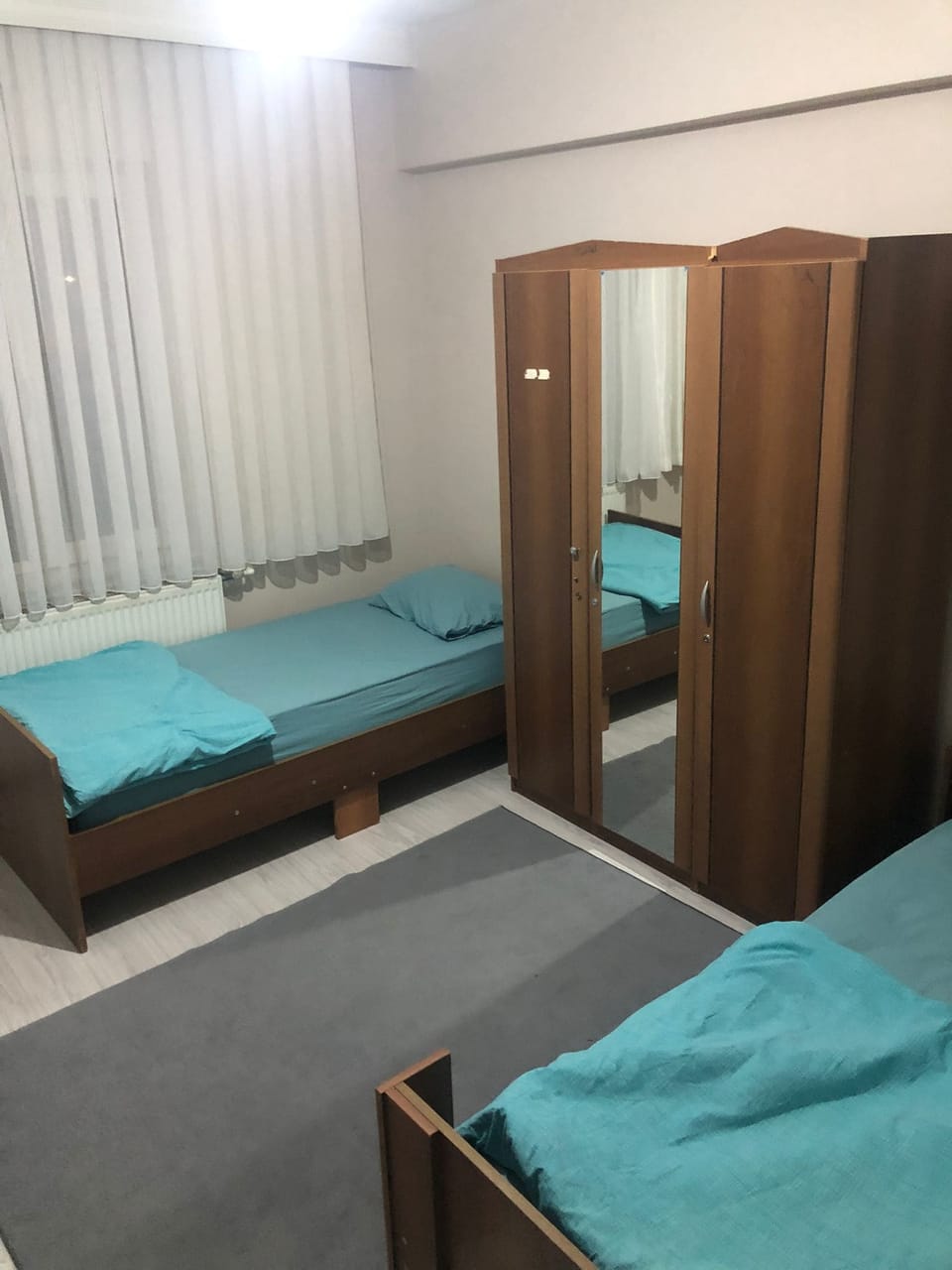 Classic Room | Desk, laptop workspace, free WiFi