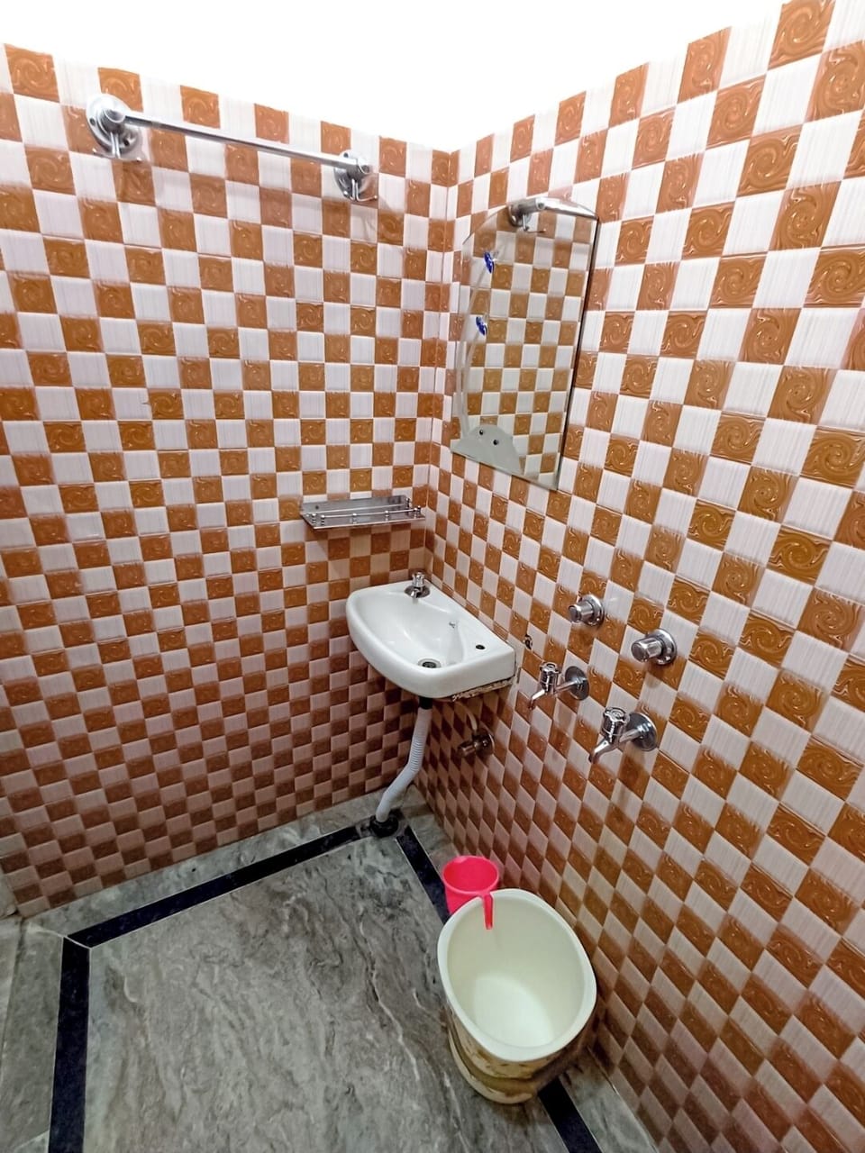 Standard Double Room | In-room safe