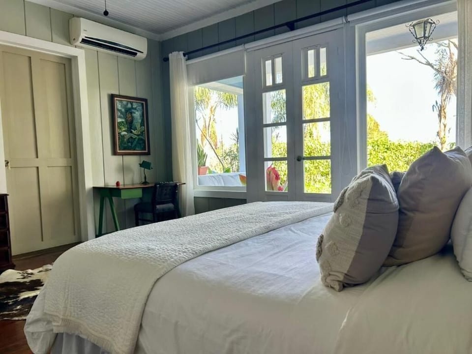 Deluxe Double Room, Garden View | In-room safe, laptop workspace, free WiFi