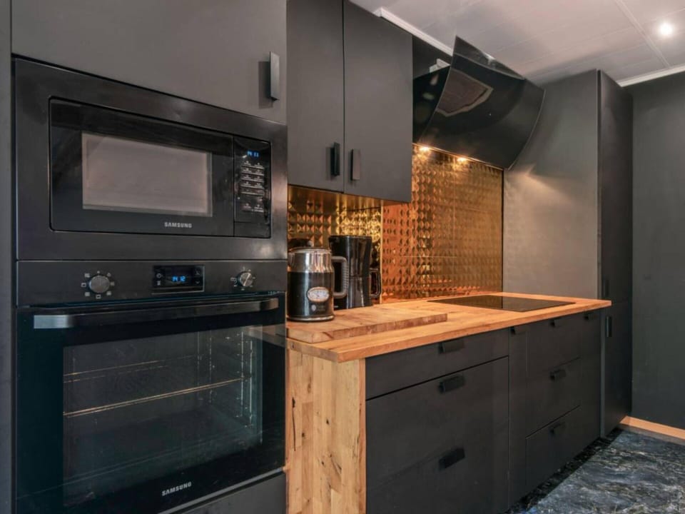 House | Private kitchen | Highchair