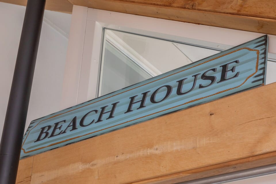 House | Exterior detail