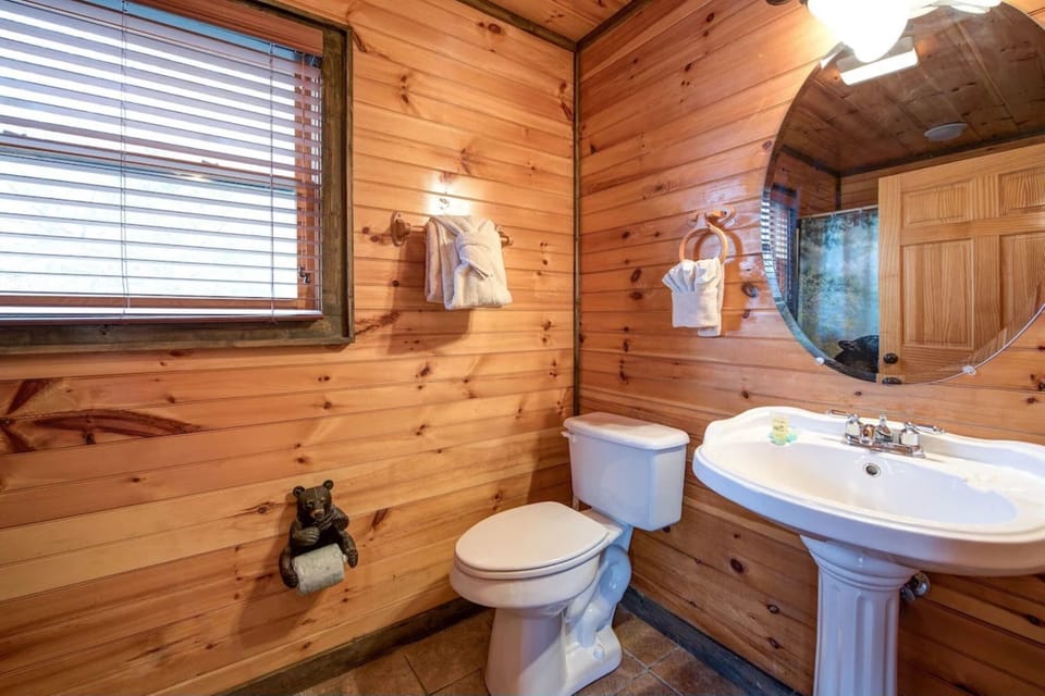 Main Floor Bathroom