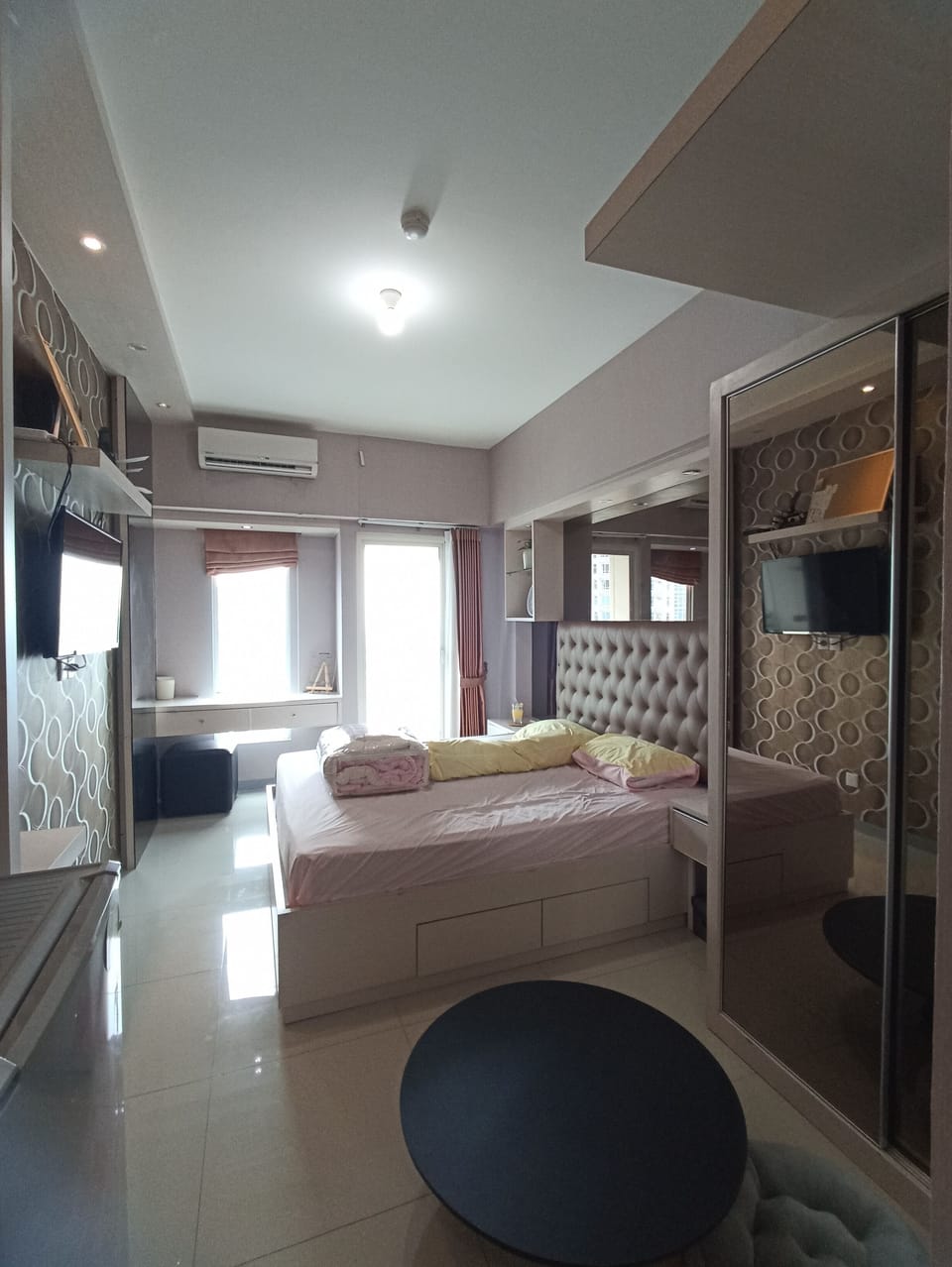 Basic Studio, Balcony, Bay View | Premium bedding, desk, laptop workspace, WiFi
