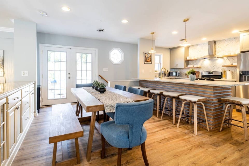 Multiple dining spaces make the home ideal for getting the whole extended family together or a special holiday.