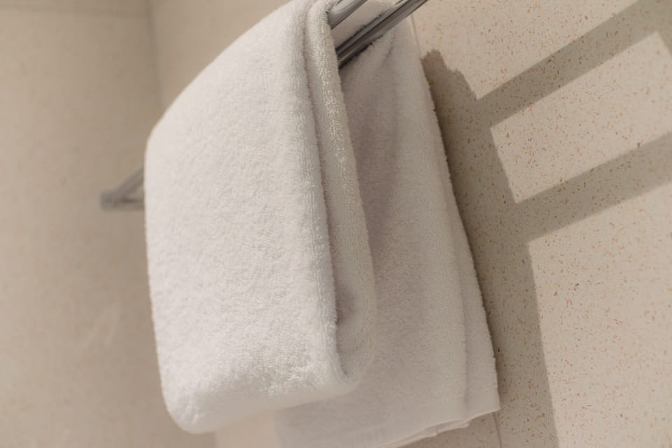 Superior Double Room, City View | Bathroom | Shower, free toiletries, hair dryer, towels