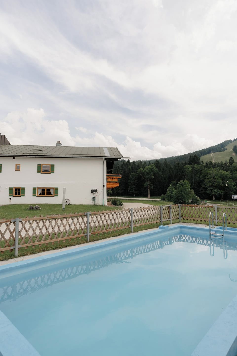 Sleeping Witch, 50 m², for 1–4 people, 2 bedrooms, shower/toilet Apartment in Berchtesgadener Land