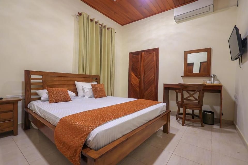 Blackout drapes, soundproofing, iron/ironing board, free WiFi