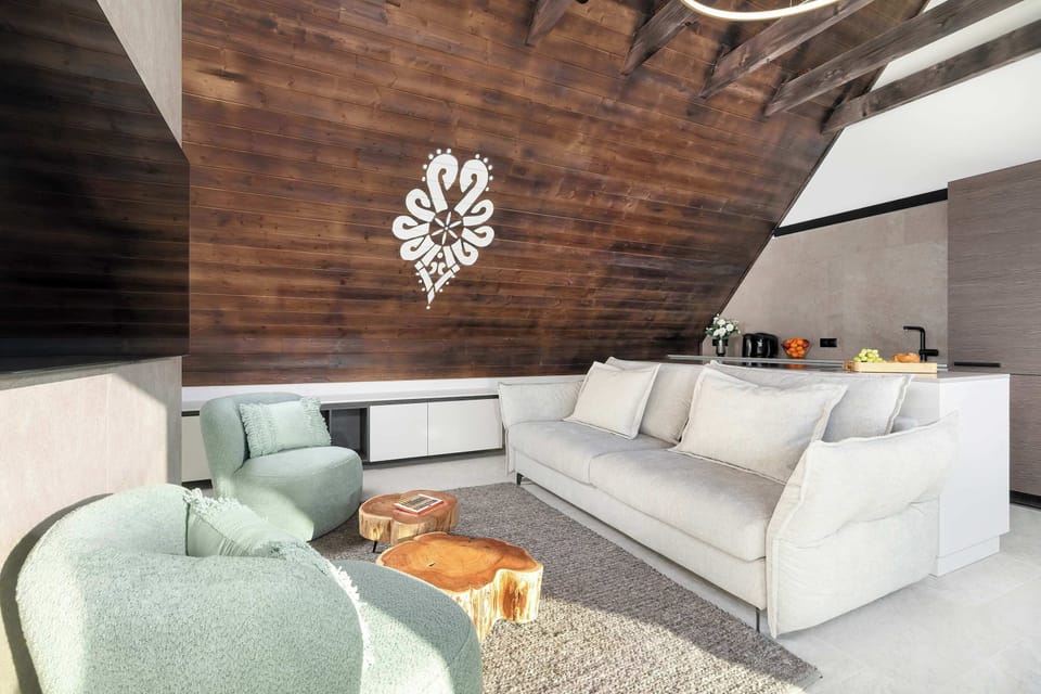 Unwind on the comfortable sofa that can be converted into double bed.