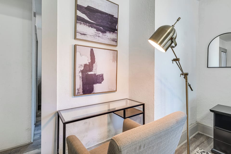 Apartment (1 Bedroom) | Interior