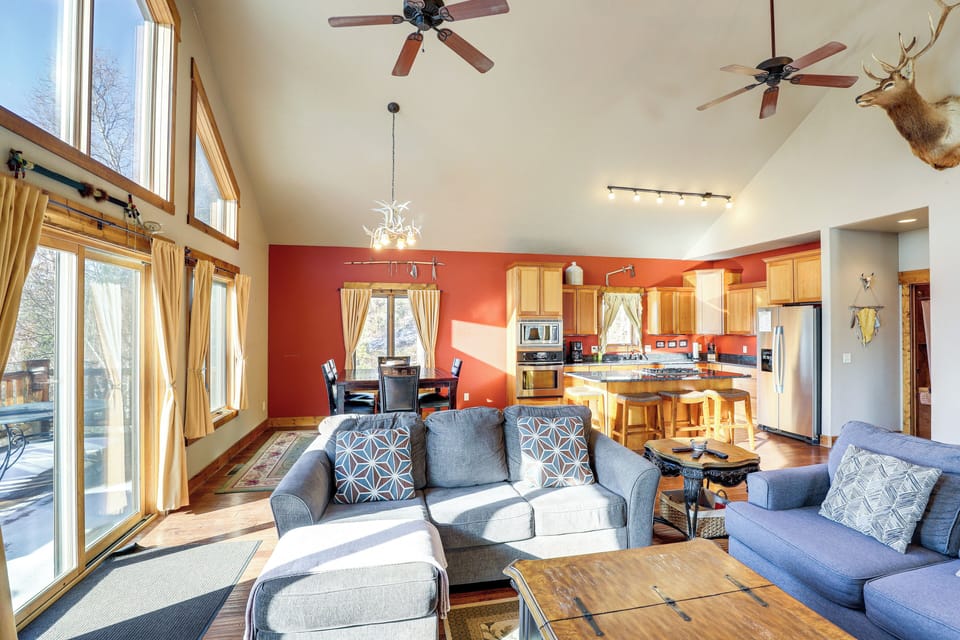 House (3 Bedrooms) | Interior