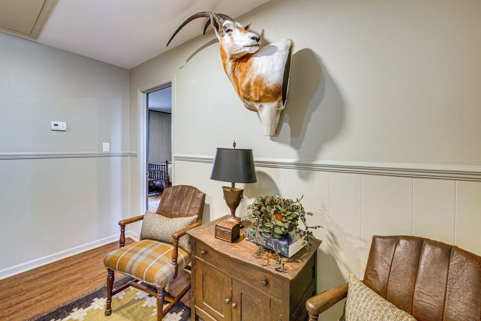 House (4 Bedrooms) | Interior