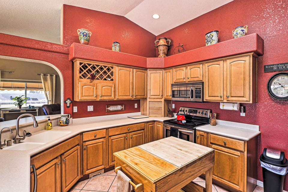 House (4 Bedrooms) | Interior