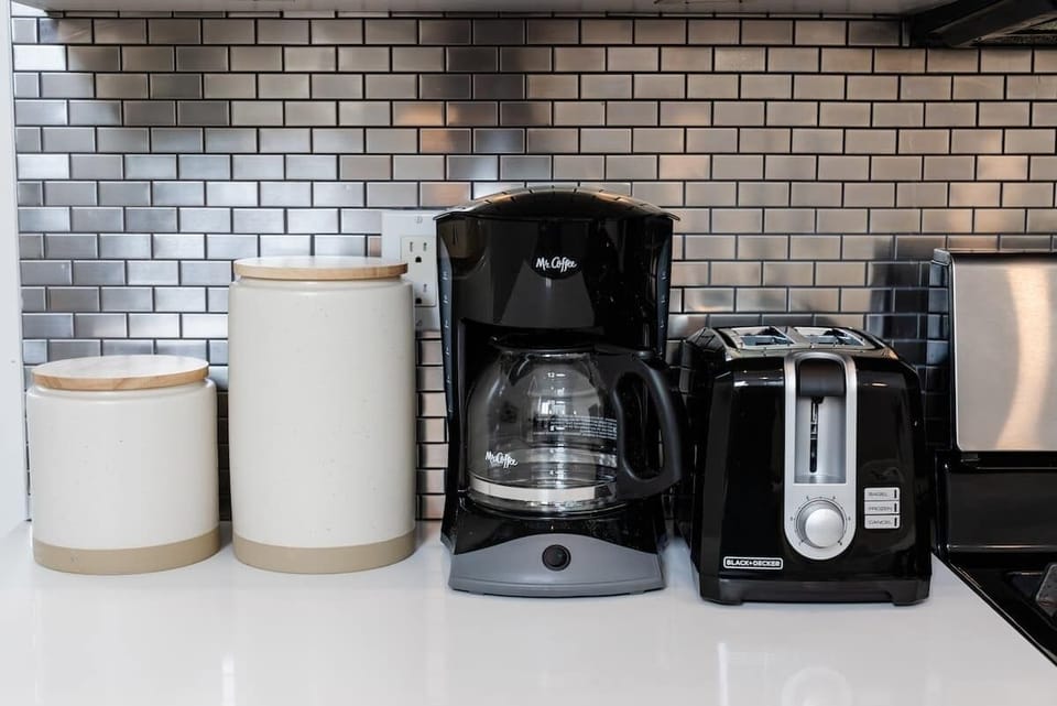 Start your day with a bagel and a fresh coffee 
