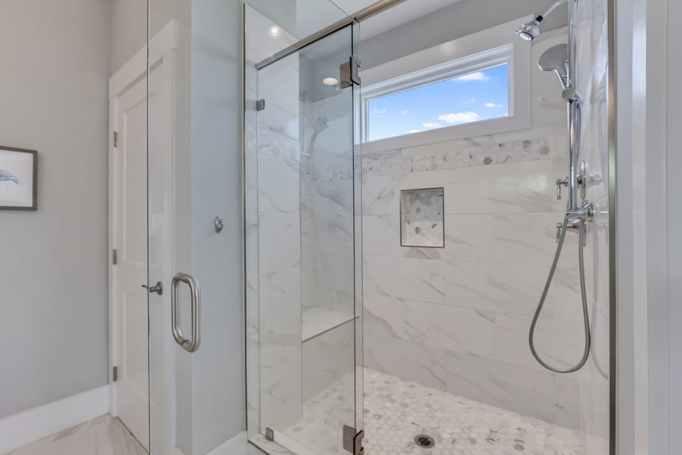 Master King Bedroom Ensuite Bathroom 1 - Master King Bedroom Ensuite Bathroom 1