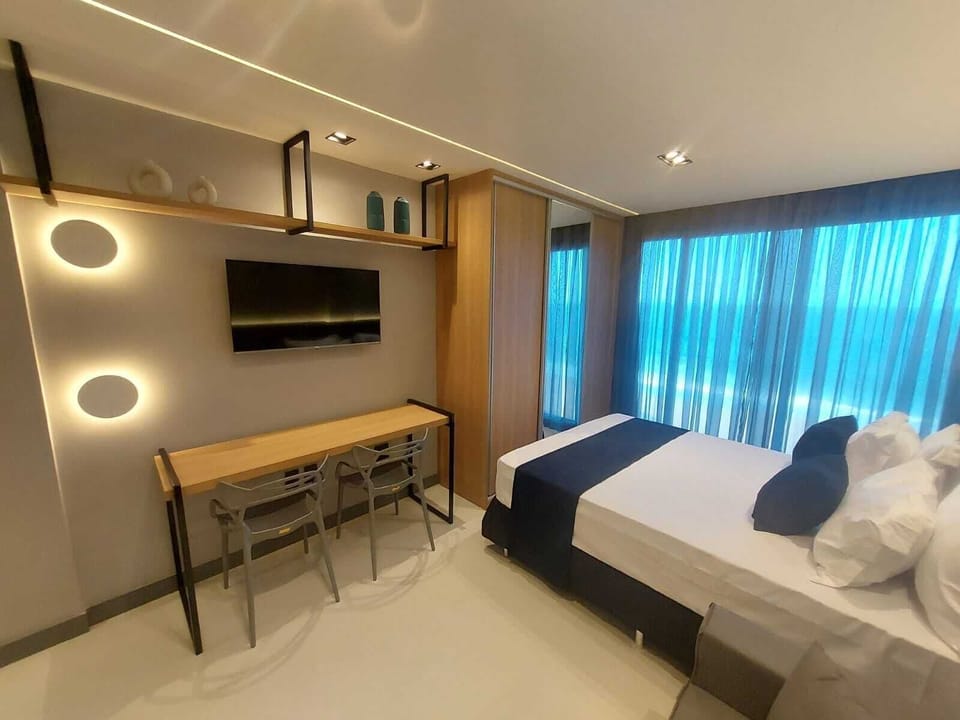 In-room safe, desk, laptop workspace, free WiFi