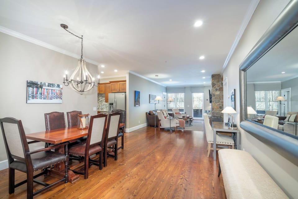 Entry to living room