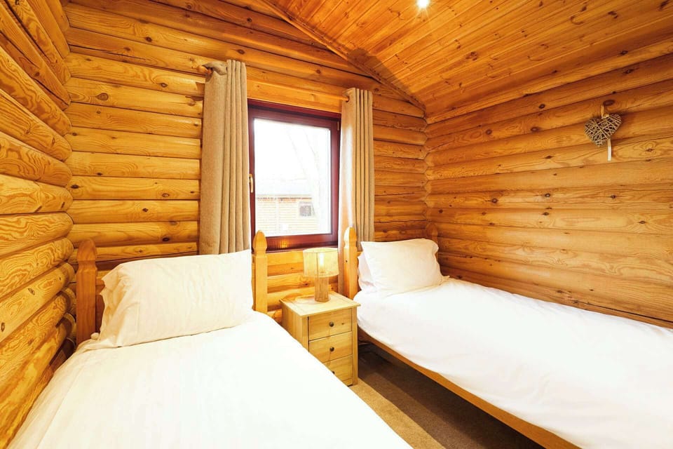 Mystic Falls, Morpeth- Host & Stay