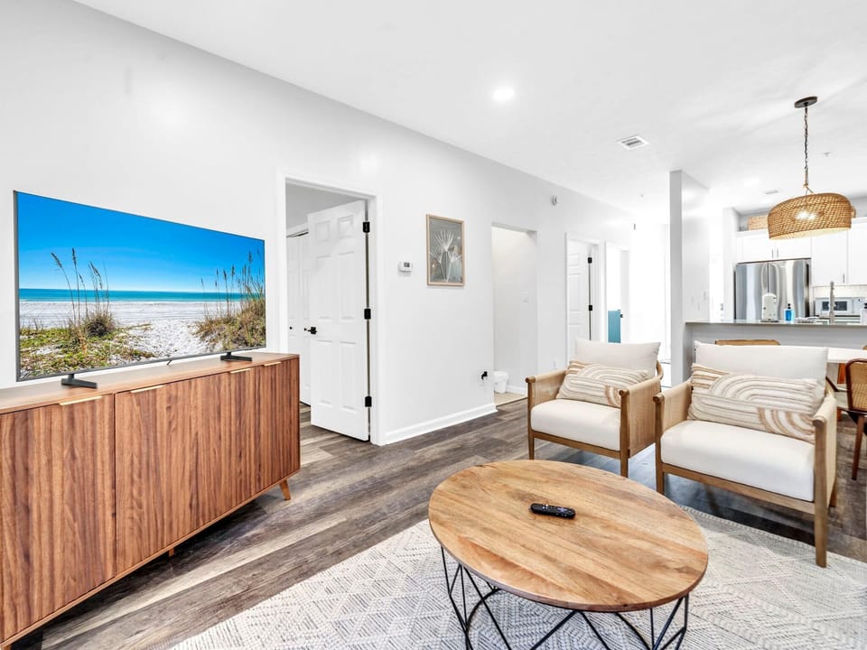 Condo, Multiple Beds (Heron's Watch Way 1102) | Living area