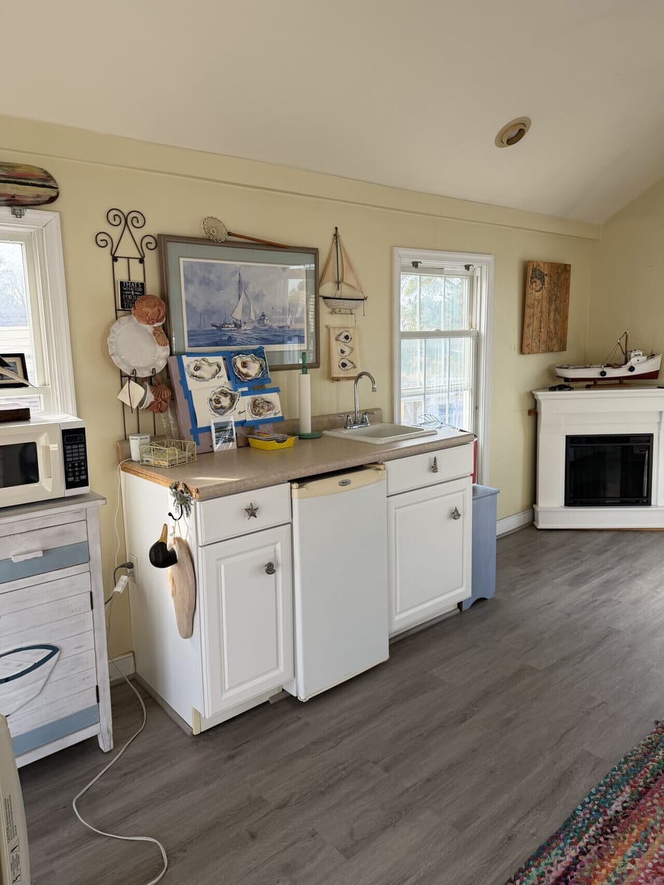 Kitchenette in guest cottage