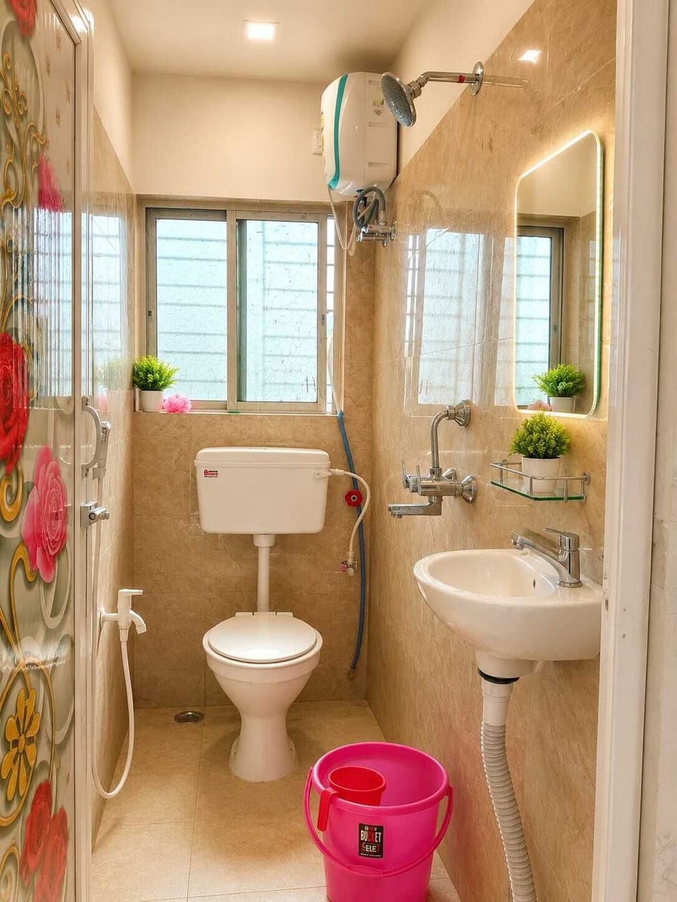 Separate tub and shower, spring water tub, rainfall showerhead