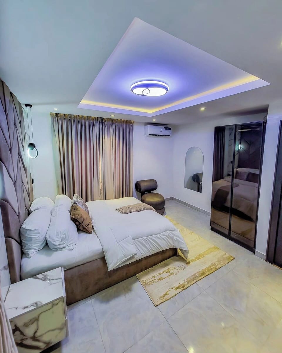 Economy Room, Balcony, City View | Desk, laptop workspace, blackout drapes, soundproofing