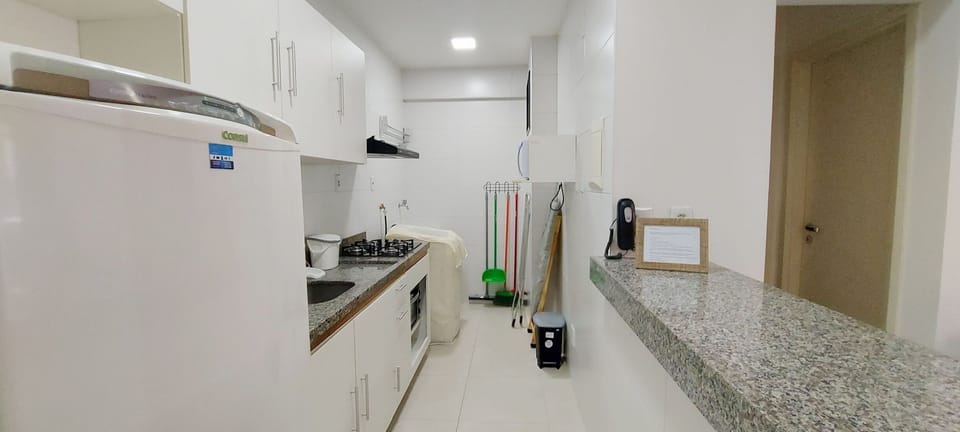 Basic Apartment | Private kitchen | Fridge, microwave, stovetop, blender