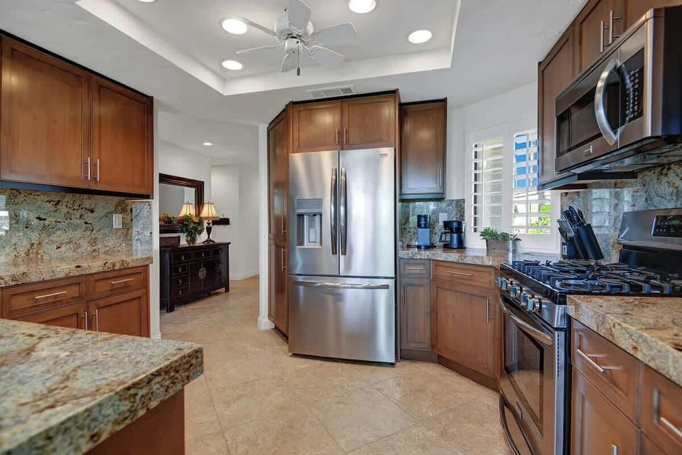 KITCHEN CONTINUED