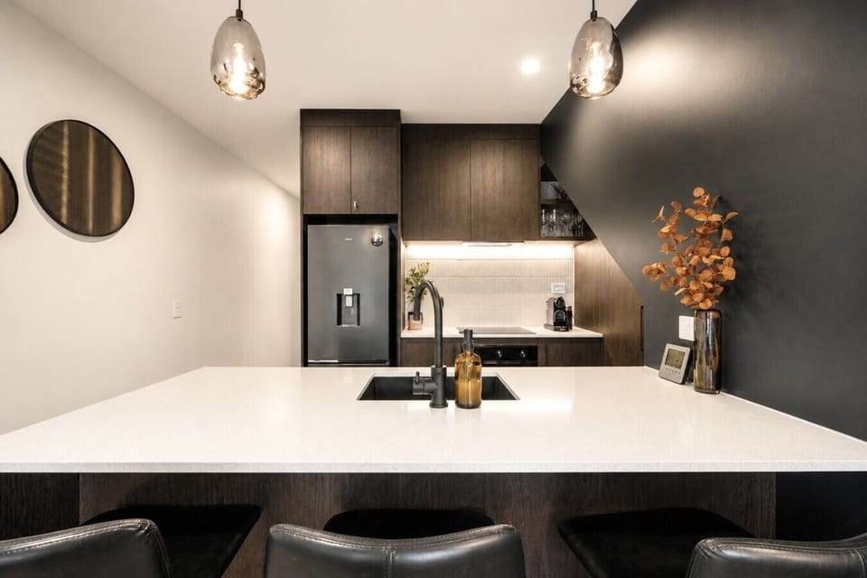 evara queenstown kitchen bench and bar stool area