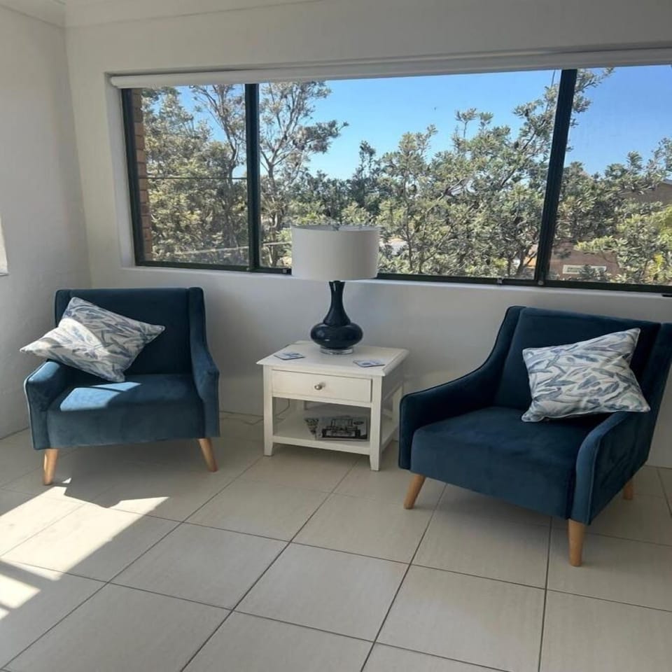 Lounge reading area