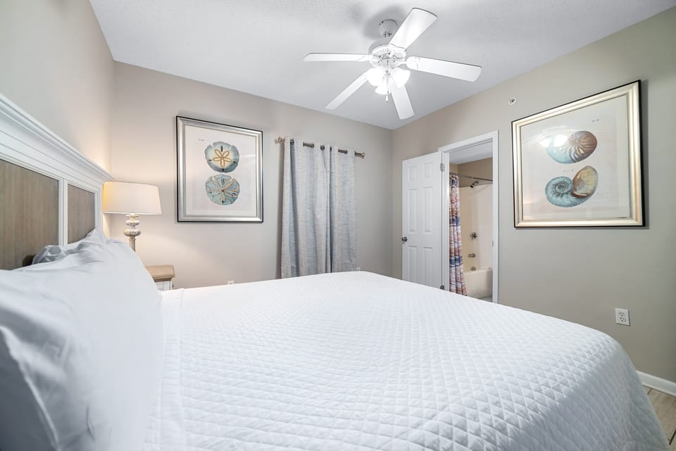 Guest bedroom