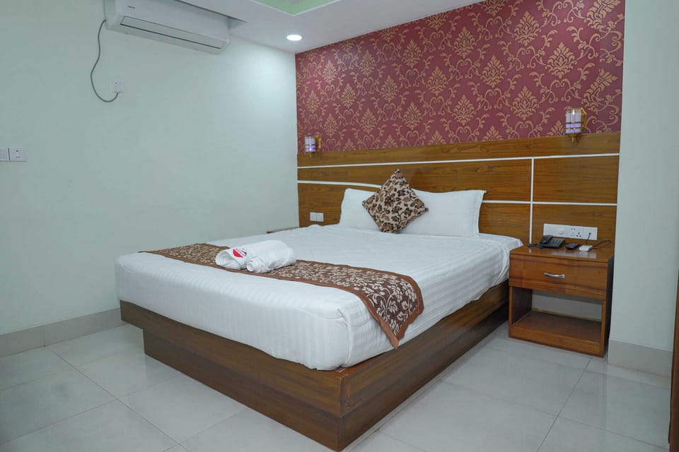 Deluxe Double Room, City View | Free WiFi