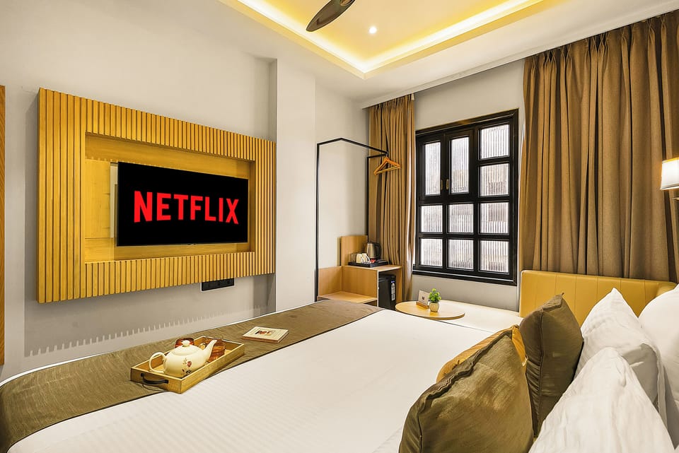 Double Room | Premium bedding, soundproofing, iron/ironing board, rollaway beds