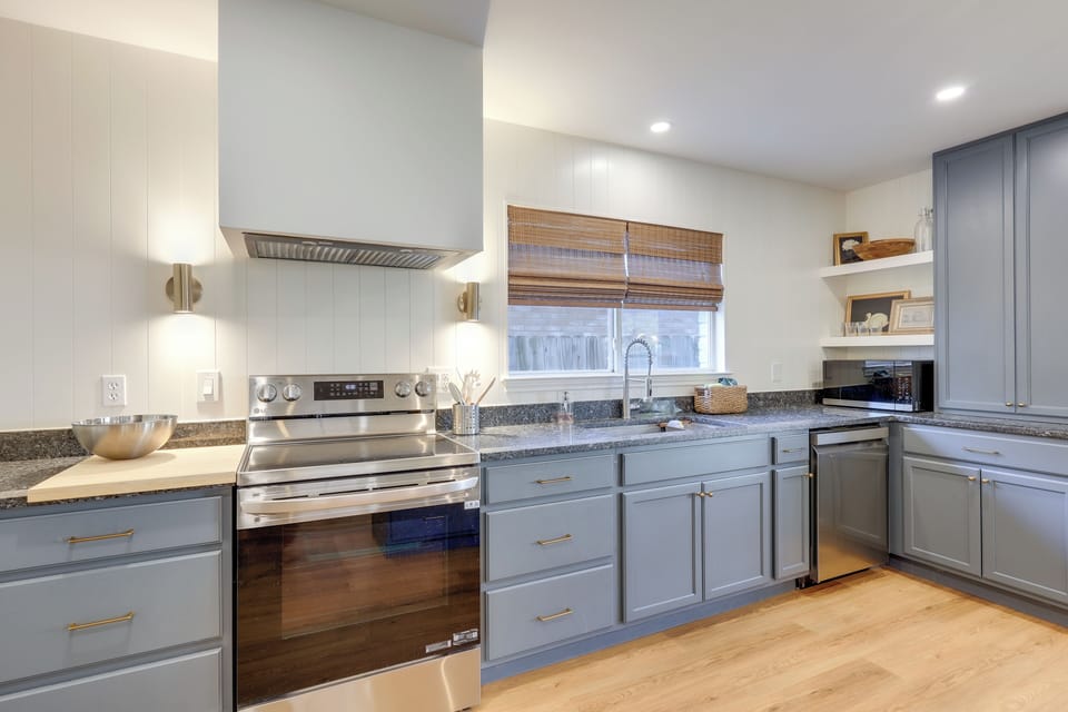 Kitchen | 1st Floor