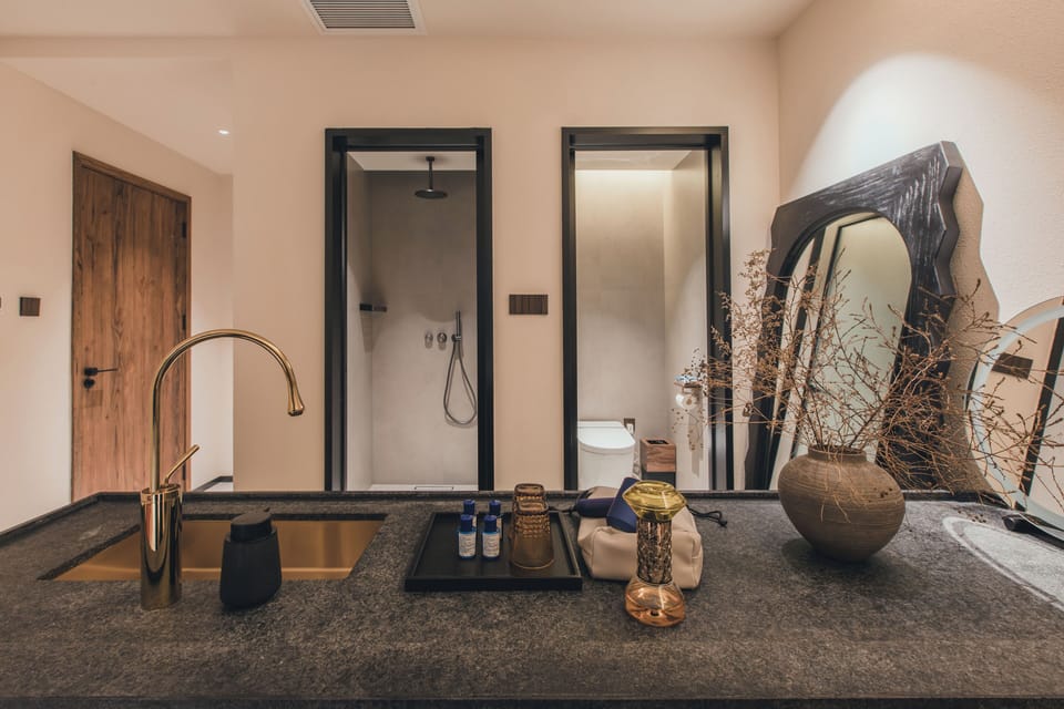 Romantic Suite, Hill View | Bathroom | Spring water tub, rainfall showerhead, free toiletries, hair dryer
