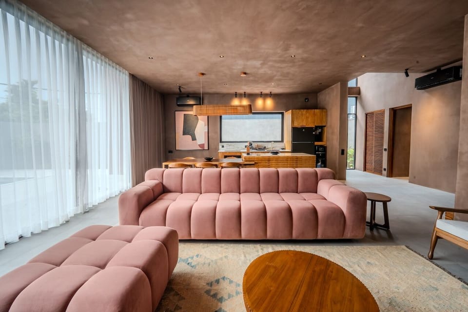 Deluxe Villa | In-room safe, blackout drapes, soundproofing, iron/ironing board
