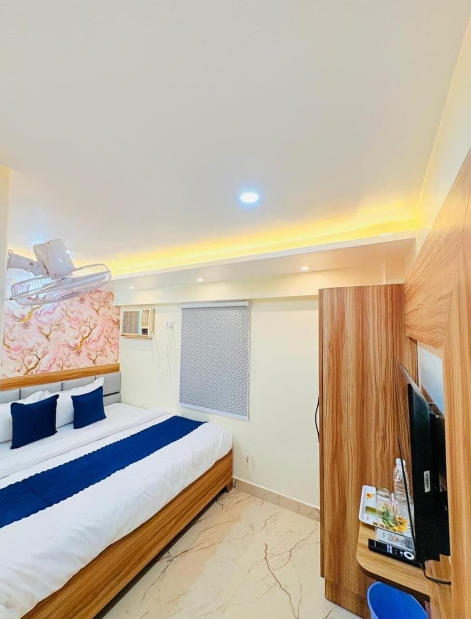 Deluxe Double or Twin Room | Desk, laptop workspace, free WiFi