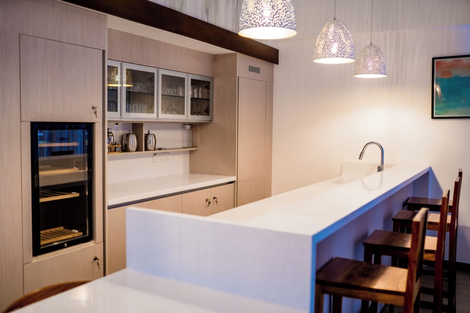 Family Suite | Private kitchen | Mini-fridge, electric kettle