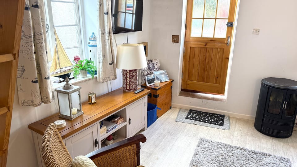 House | 1 bedroom