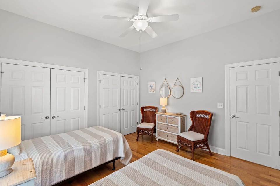 4th Bedroom w/2 Twins