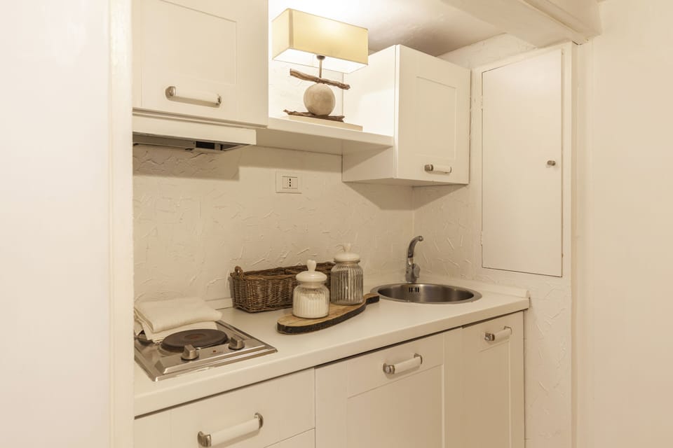 Luxury Apartment, City View | Private kitchen | Mini-fridge, stovetop, espresso maker, coffee/tea maker