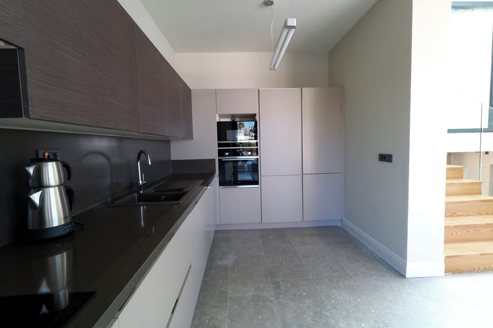 Deluxe Villa, Sea View | Private kitchen | Fridge, microwave, oven, stovetop