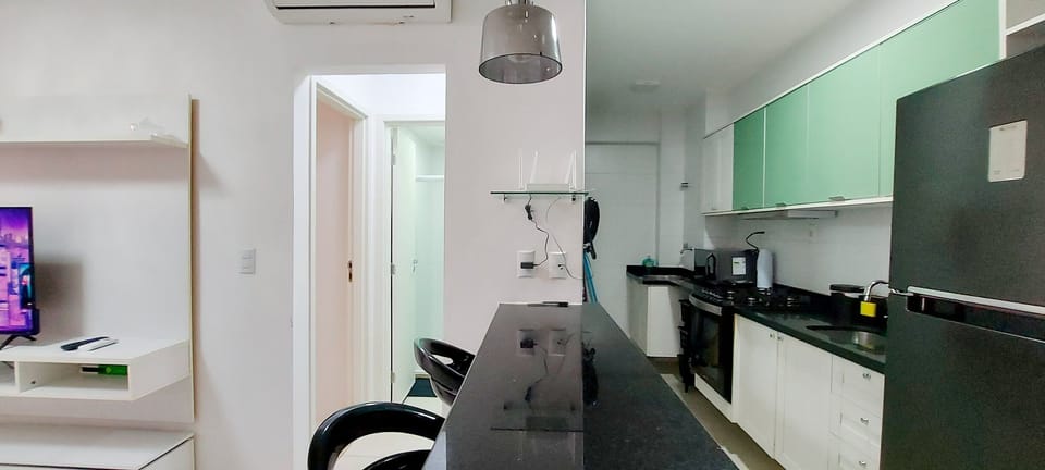 Basic Apartment | Private kitchen | Fridge, microwave, blender, cookware/dishes/utensils
