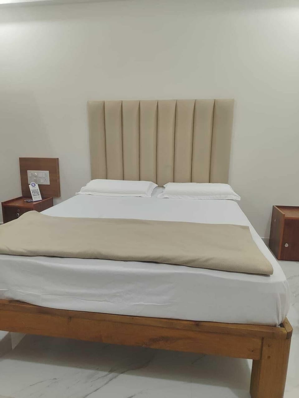 Double Room | WiFi (free)