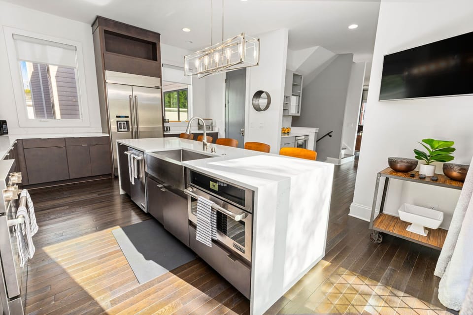  Sleek modern design with bar seating and abundant natural light for joyful meals!