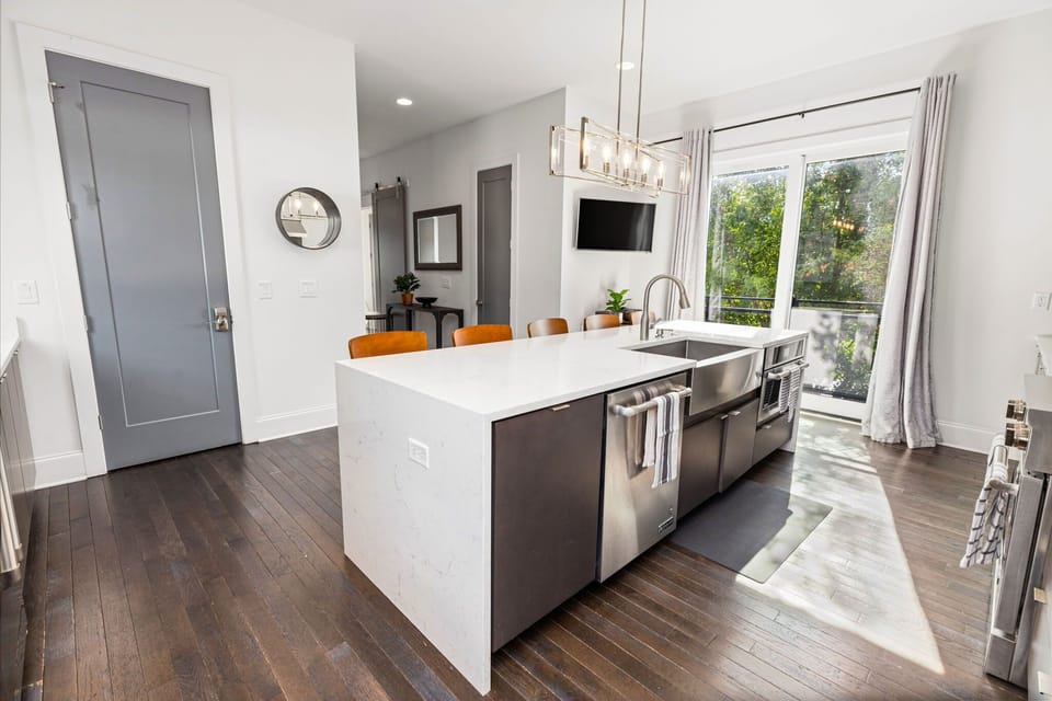 Sleek design awaits, perfect for culinary adventures and morning coffee chats!