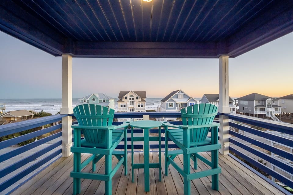 Ocean Front Covered Deck